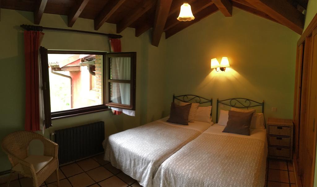 A Pie De Picos Casa de hóspedes Caño Exterior foto